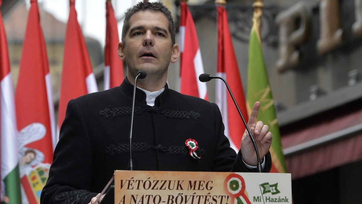 Novák Előd Jobbik-emléktalálkozót is szervez és szerinte jó volna, ha a párt eldöntené végre, hogy fiú-e vagy lány