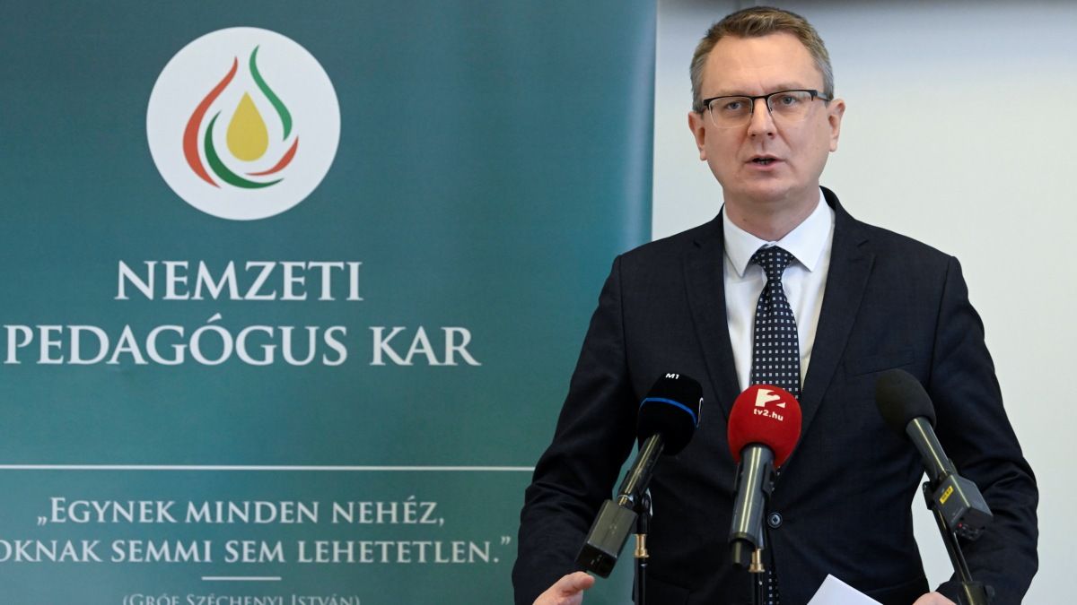 Itt vannak az adatok: több mint 14 százalékkal nőtt az átlagkereset Magyarországon