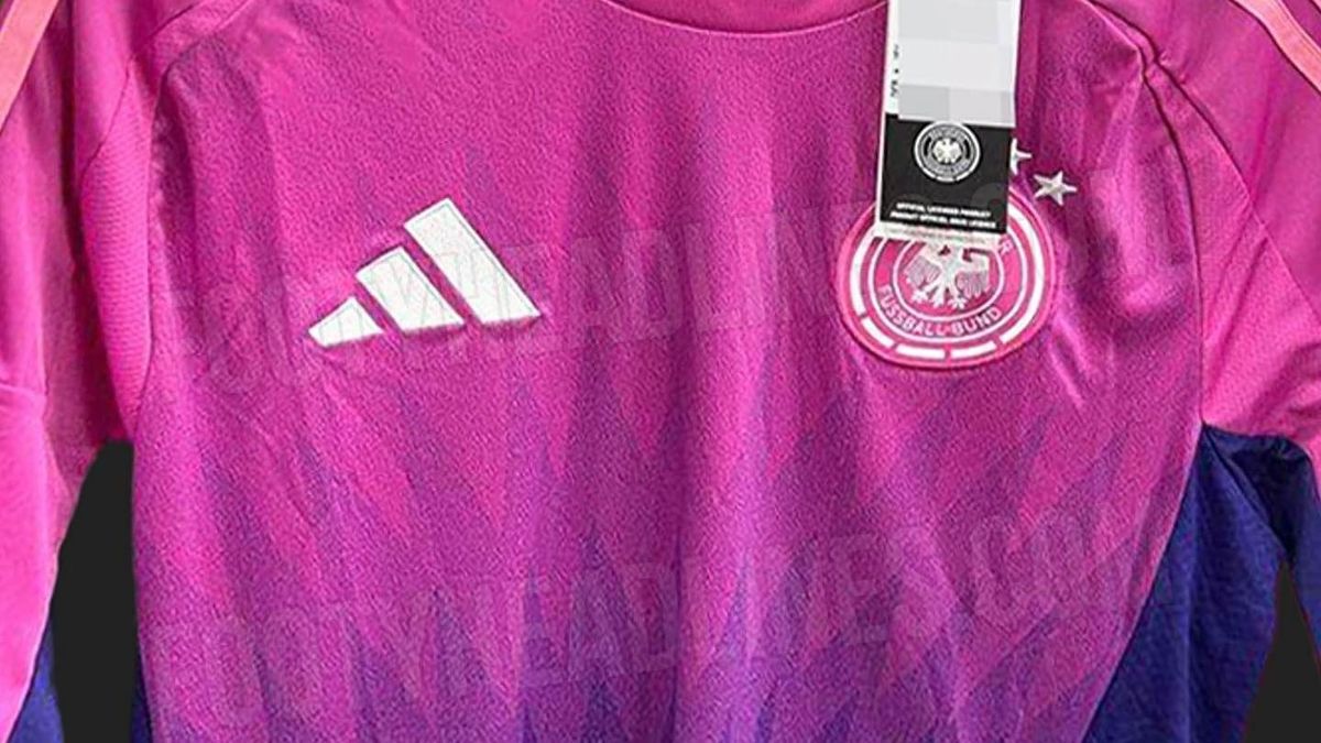 Németország fociválogatottja rózsaszín mezben léphet pályára a nyári Európa-bajnokságon