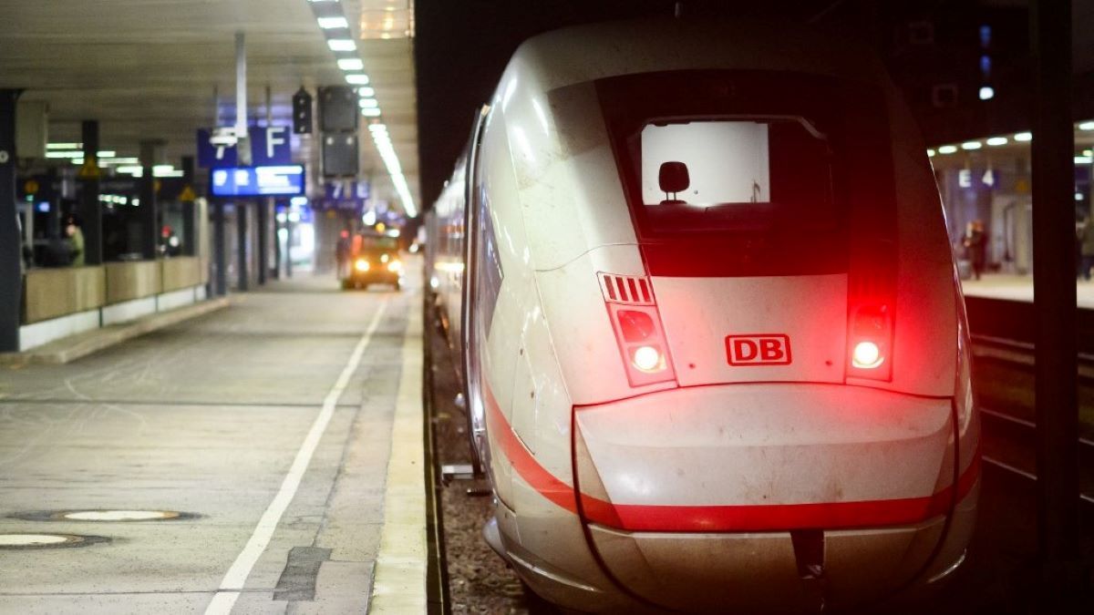 Hatnapos vasúti sztrájk béníthatja meg Németországot