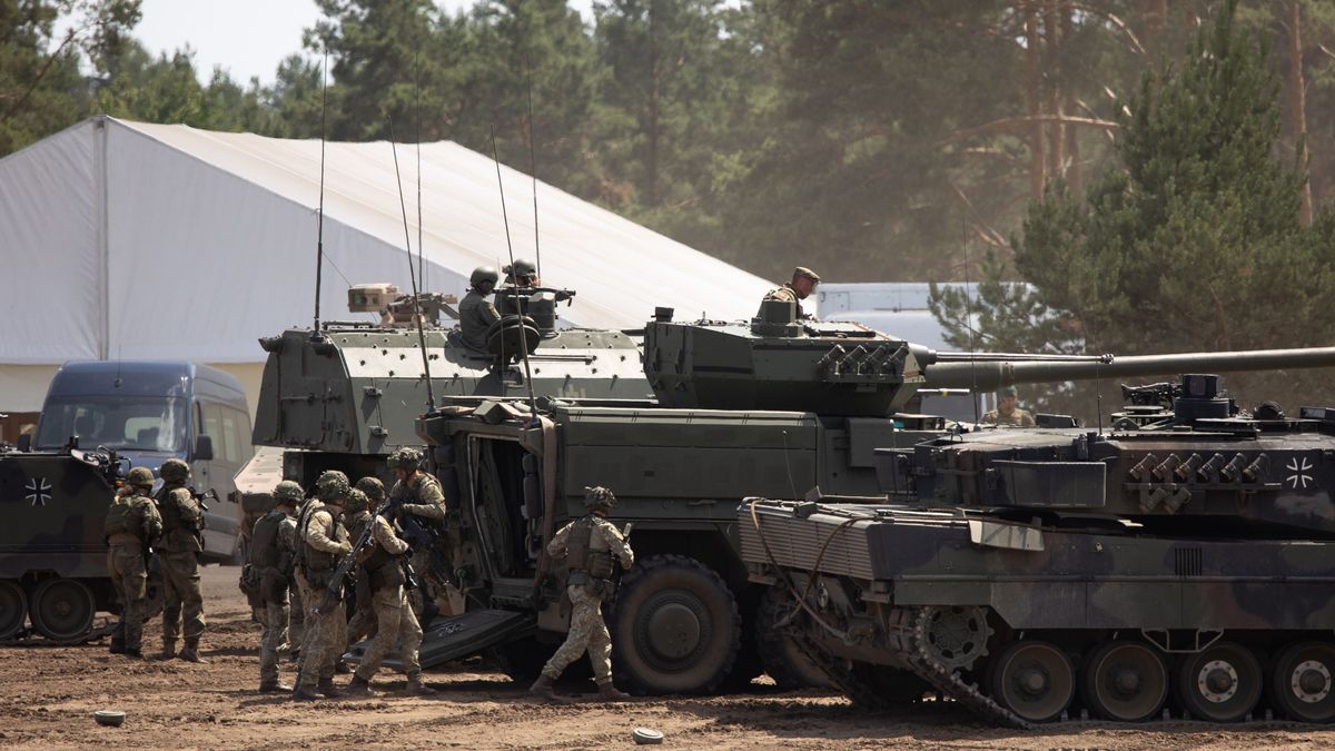 Az Egyesült Királyság 20 ezer katonát küld NATO hadgyakorlatra, gyakorolják az orosz erők inváziójának visszaverését