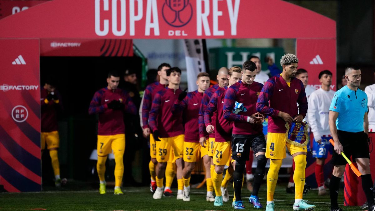 Magyar tehetség tűnt fel a Barcelona kispadján, egyre közelebb a debütálás