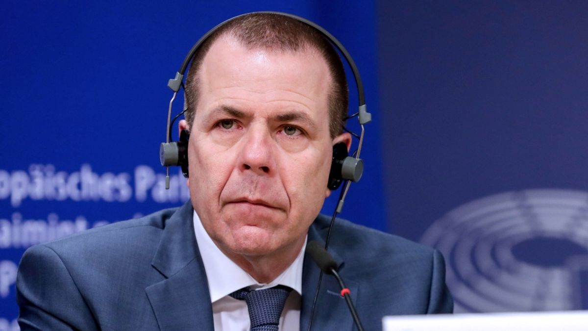 Az Európai Parlament „teljesen túl van dimenzionálva” – potens szövetséges jelentkezett be a Fidesznél