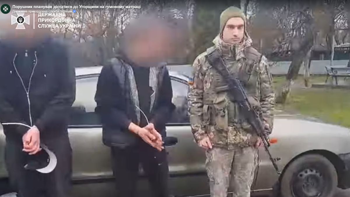 Gumimatracon próbált Magyarországra szökni a sorozás elől egy ukrán férfi, elkapták