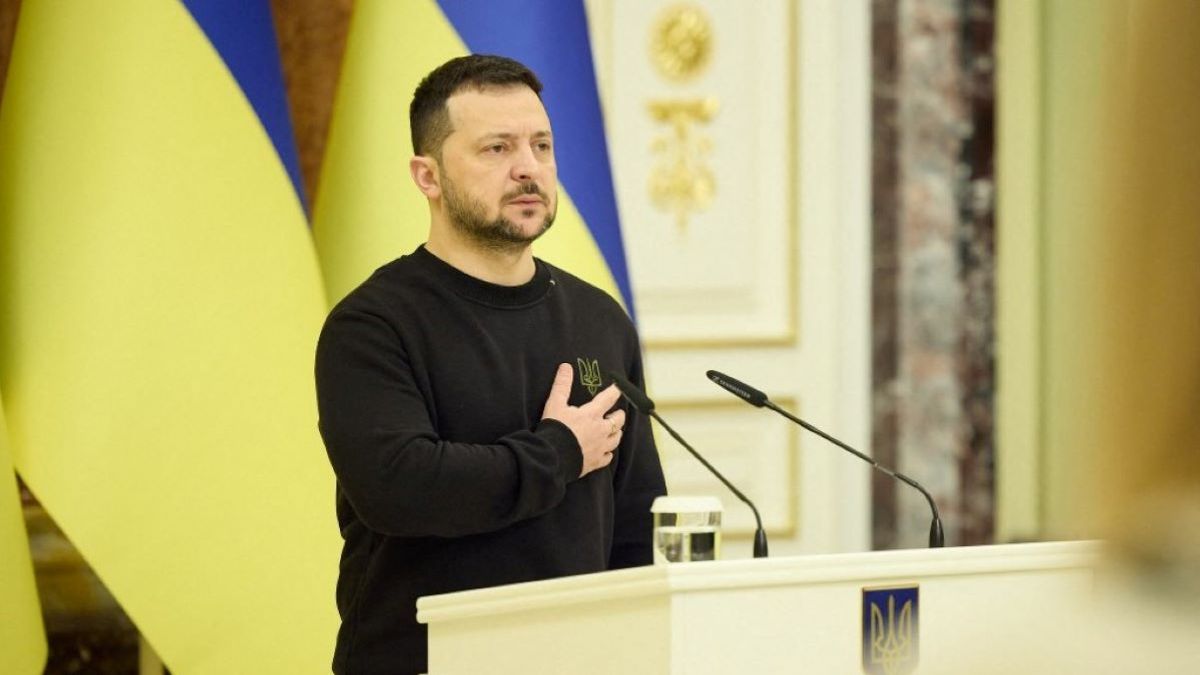 Zelenszkij elindította a dominót: a főparancsnok után egyből a vezérkari főnöknek is búcsút intett