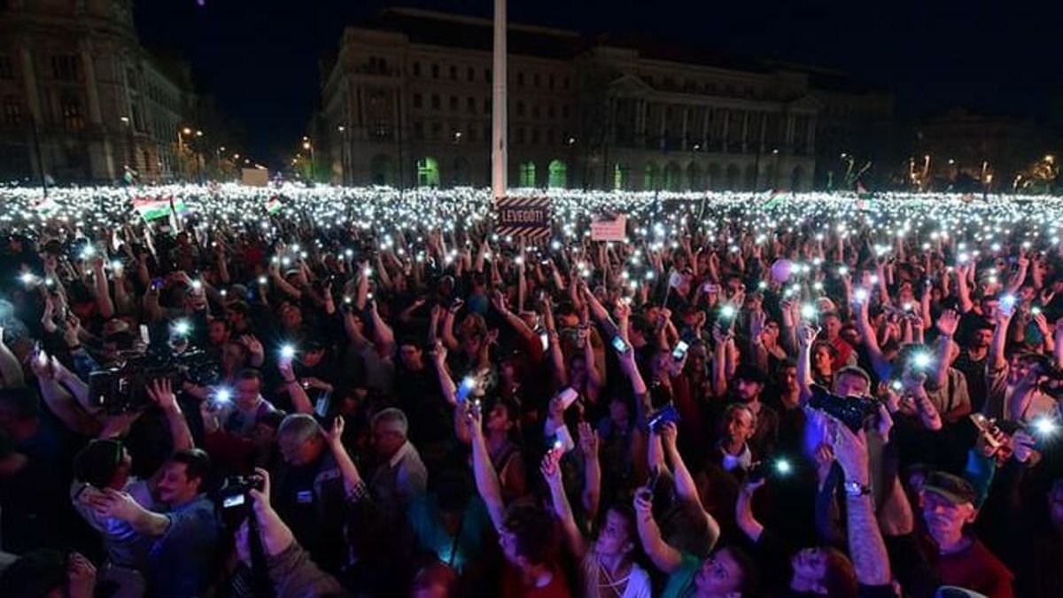 Brutálisan erős volt a pénteki tünti, igaz, ez a kép sem arról készült