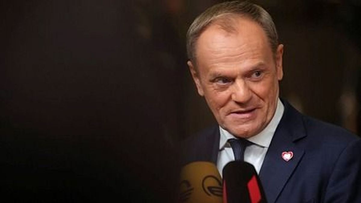 Hoppon maradt Zelenszkij, Tusk még nem akar találkozni vele