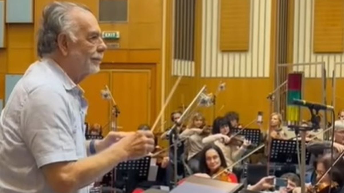 Ezt látni kell: csodálatos meglepetéssel készült Budapestre a világhírű rendező (VIDEÓ)