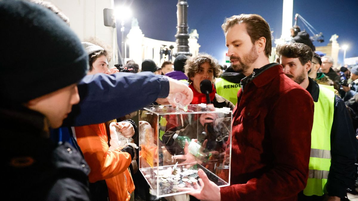 Csoki dühös, Azahriah ébredésről beszél, akad, aki már püspököt akasztana – gondolatok egy „politikamentes” tüntetésről