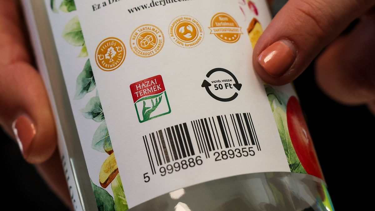 Megérkeztek a boltokba a visszaváltható palackok (videó)