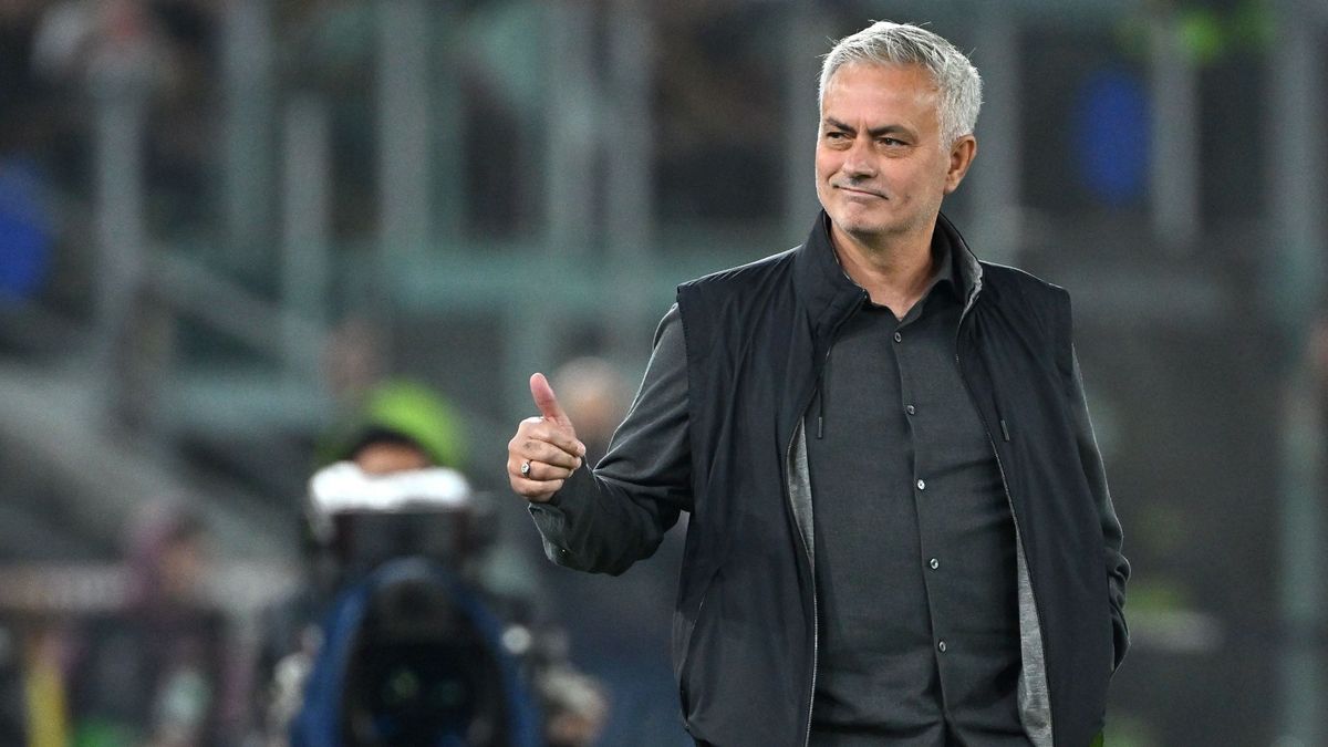 Ez nagy durranás lenne! Mourinho válthatja Tuchelt a Bayern Münchennél