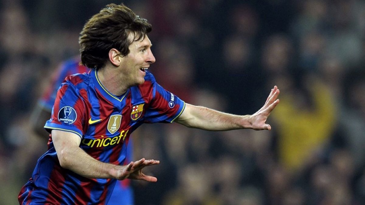 135 millió forintért öné lehet az a szalvéta, amelyen a 13 éves Messi szerződtetését matekozta ki a Barecelona