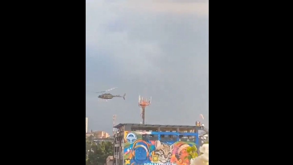 Körbe-körbe forgott, majd lakóépületbe csapódott egy helikopter (VIDEÓ)