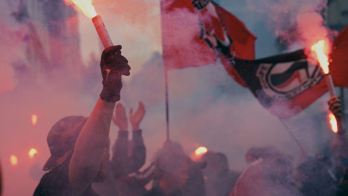 Felkavaró fotókat hozott nyilvánosságra Gulyás Gergely az antifa-támadás áldozatairól (KÉPEK)