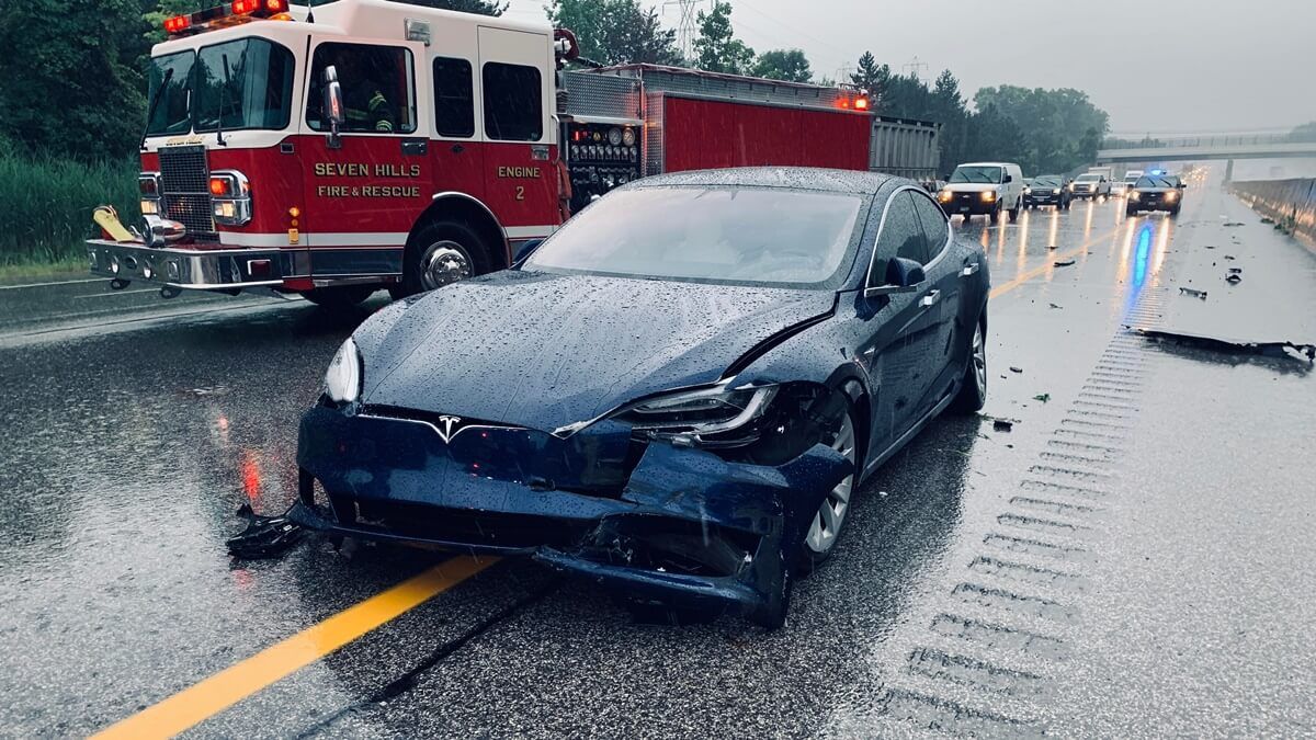 Csoda Ukrajnában: megtízszereződött a Tesla-tulajok száma