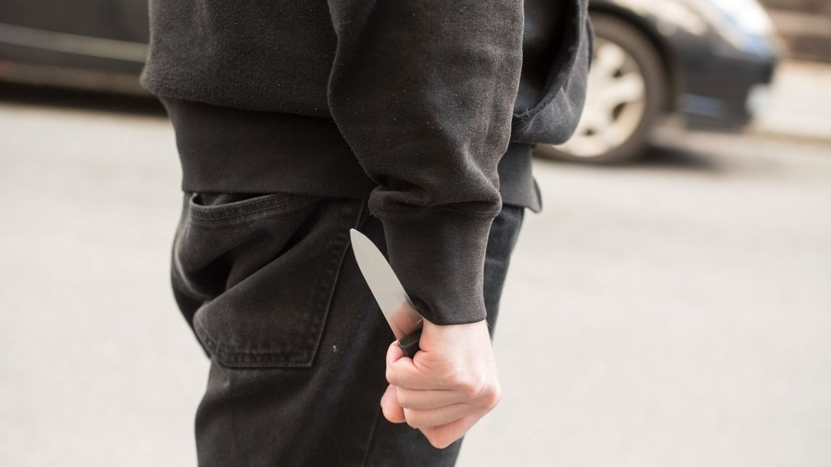 Új fejlemény került nyilvánosságra a budai fiatalról, aki többször nyakon szúrta az osztálytársát