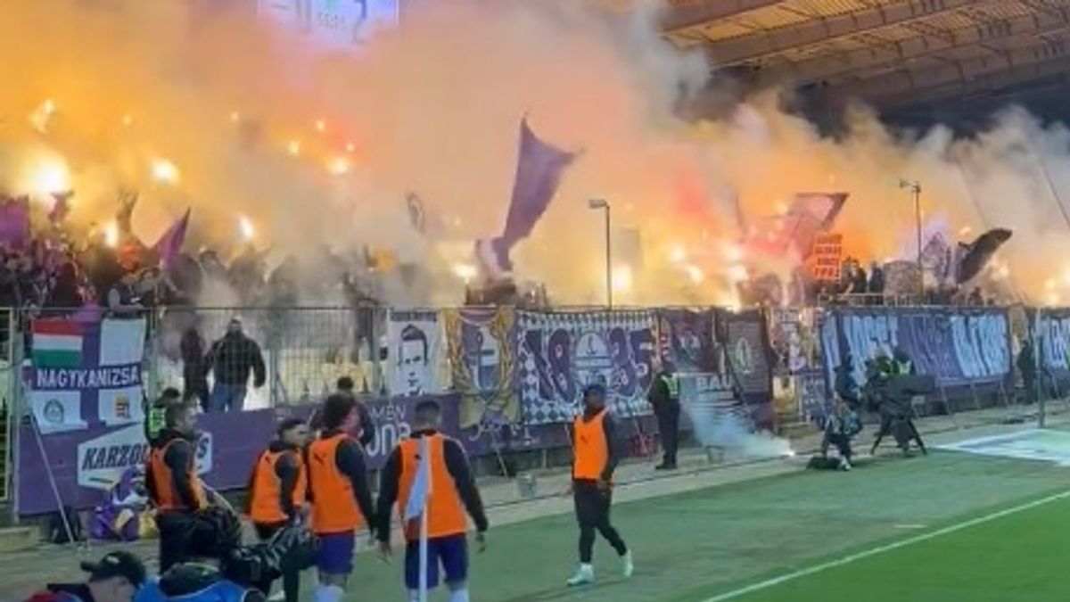 „Lángolt” a lelátó a derbin: súlyos égési sérülést szenvedett egy újpesti szurkoló