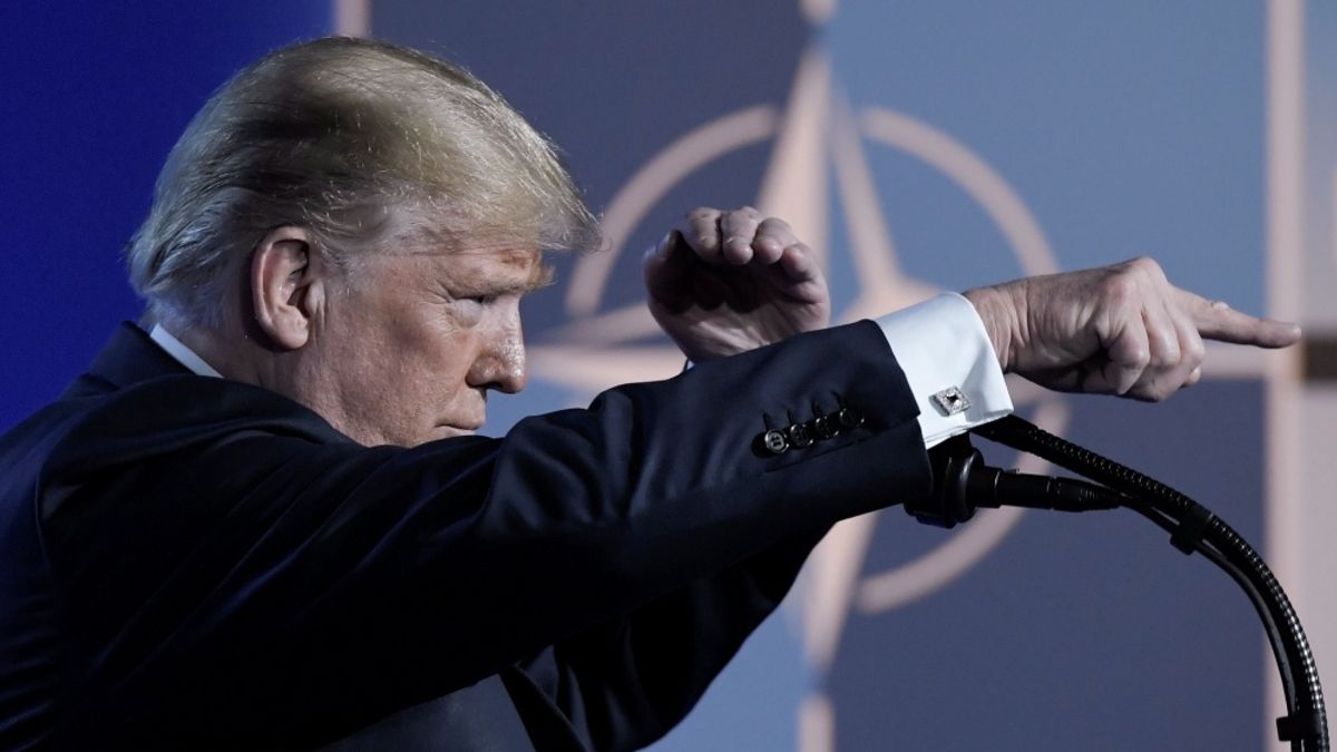 Ajjaj, Donald Trump jogállamisági eljárást indított Európa ellen!