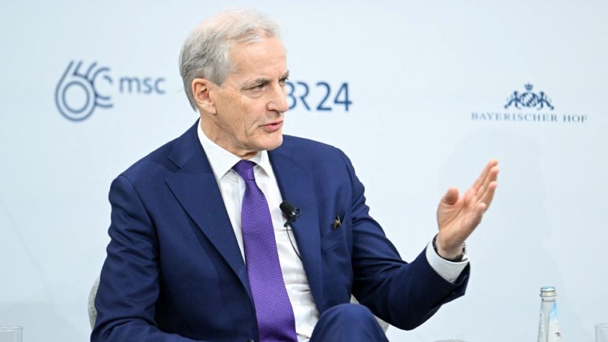 Egy orosz–NATO-háború esélyeiről beszélt a norvég kormányfő