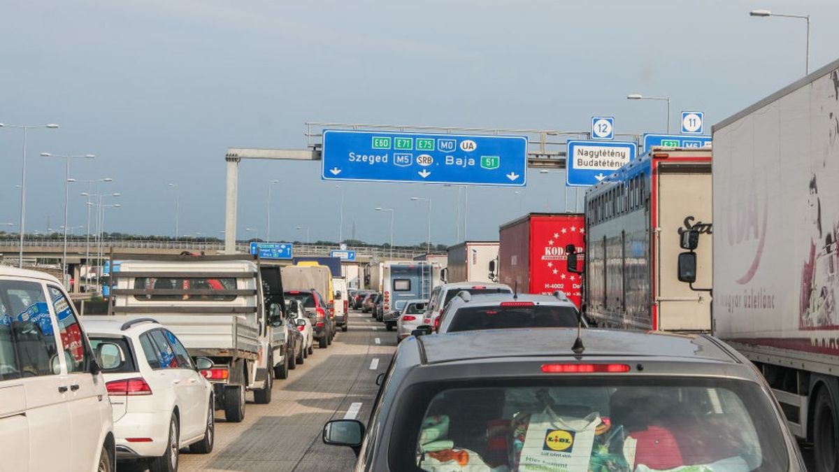 Dugópara: hetekig korlátozzák a forgalmat az M0-ás egyik szakaszán