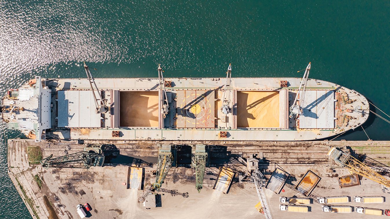 Aerial,Top,Down,View,Black,Sea,Port,Loading,Of,Dry