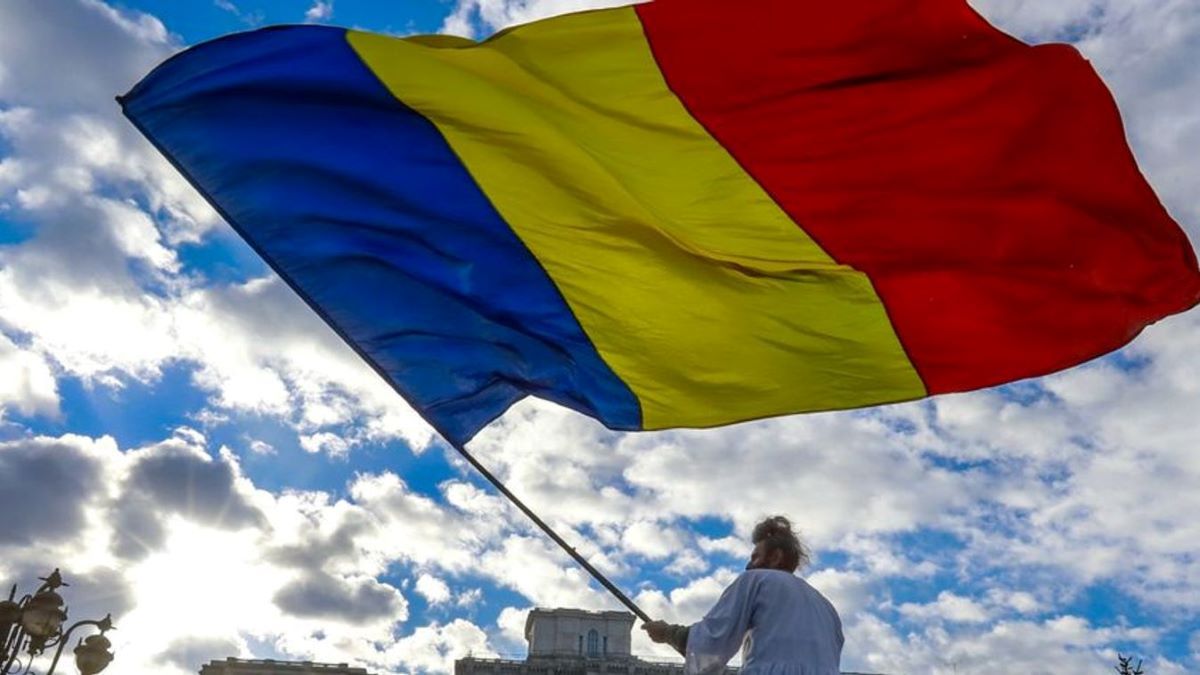 Mi történik Romániában?! Liberálisok csatlakozhatnak a szélsőjobboldali párthoz