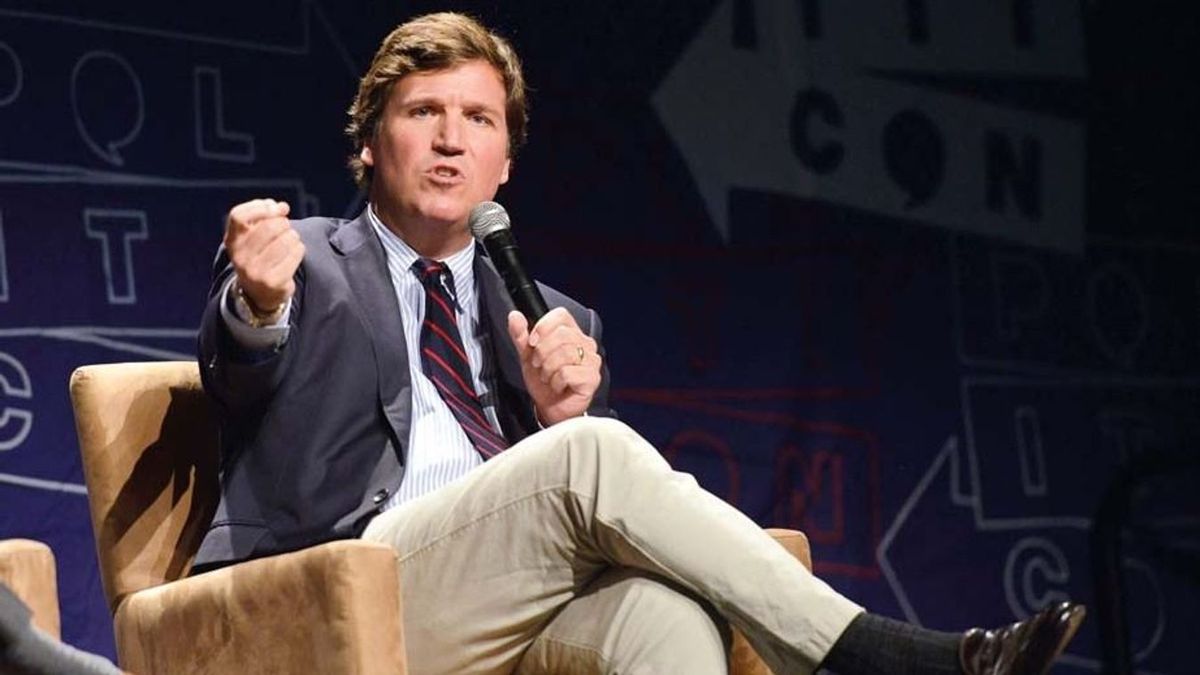 Tucker Carlson: Ukrajna további támogatása „őrültség és kegyetlenség”