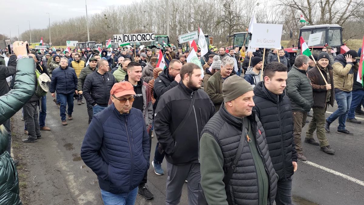 Elszántak a magyar gazdák, az európai tüntetések sarokba szorítják Brüsszelt