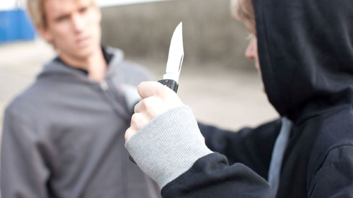 Szemtanúkat keres a rendőrség, miután egy ukrán származású férfi zaklatott egy fiatal lányt
