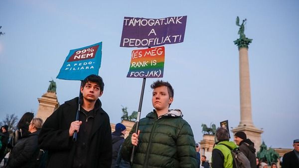Ma nem nemes, hanem politikai célból tüntetnek