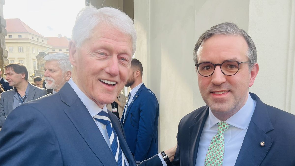 A Magyar Külügyi Intézet vezetője találkozott Bill Clintonnal