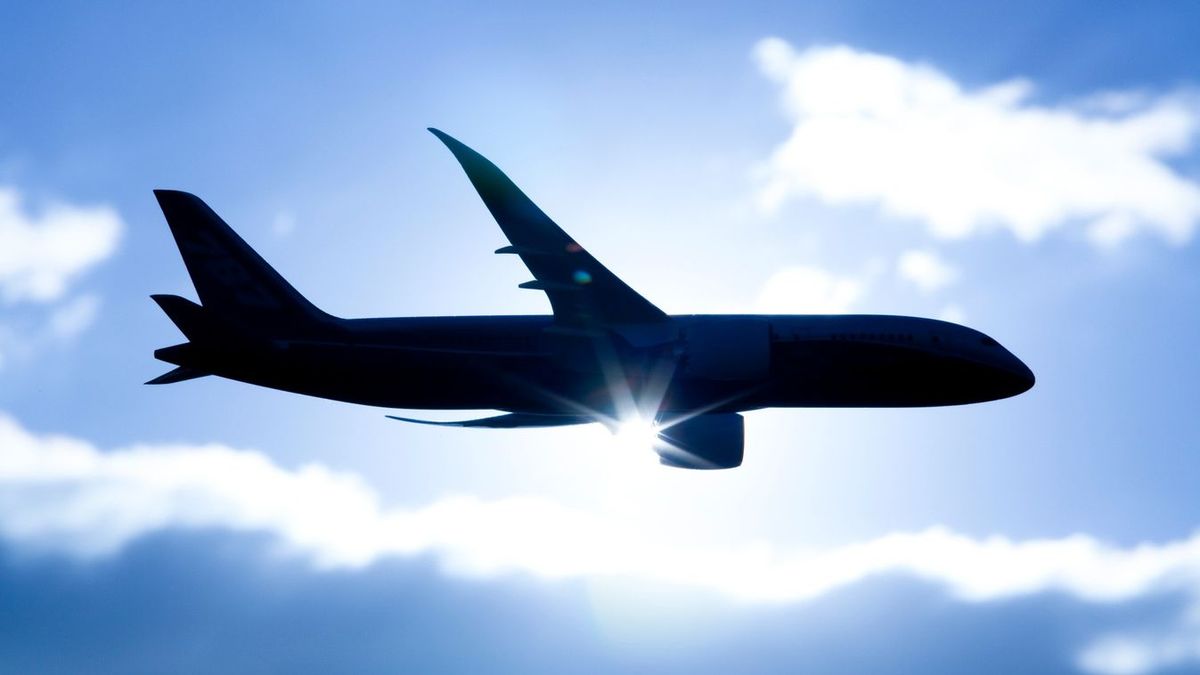 Kiszivárogtatta a Boeing-gép hibáit, most holtan találták az autójában