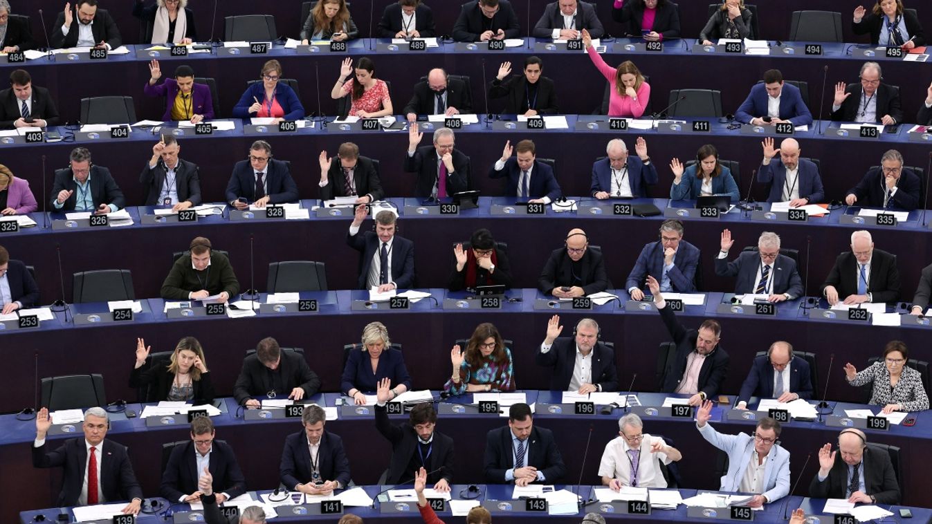 Szavazás az Európai Parlament strasbourgi épületében