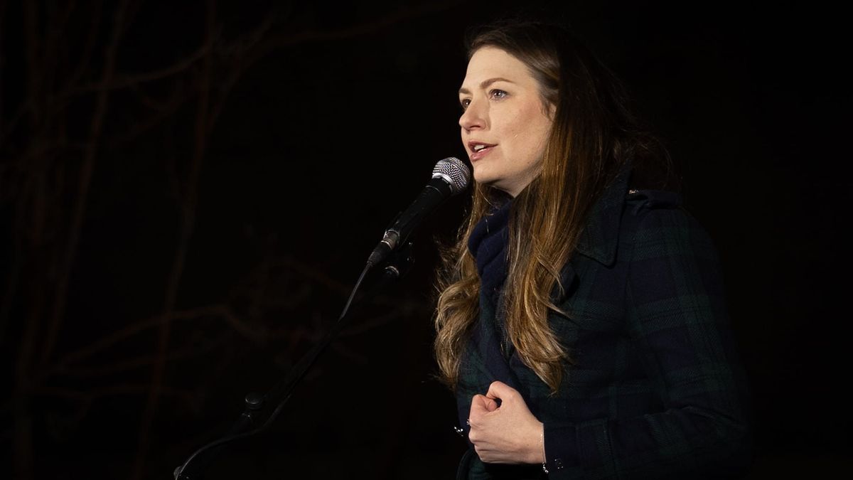 Donáth Anna szerint a magyar kormány a kínai erőszakszervezettel védi a hatalmát