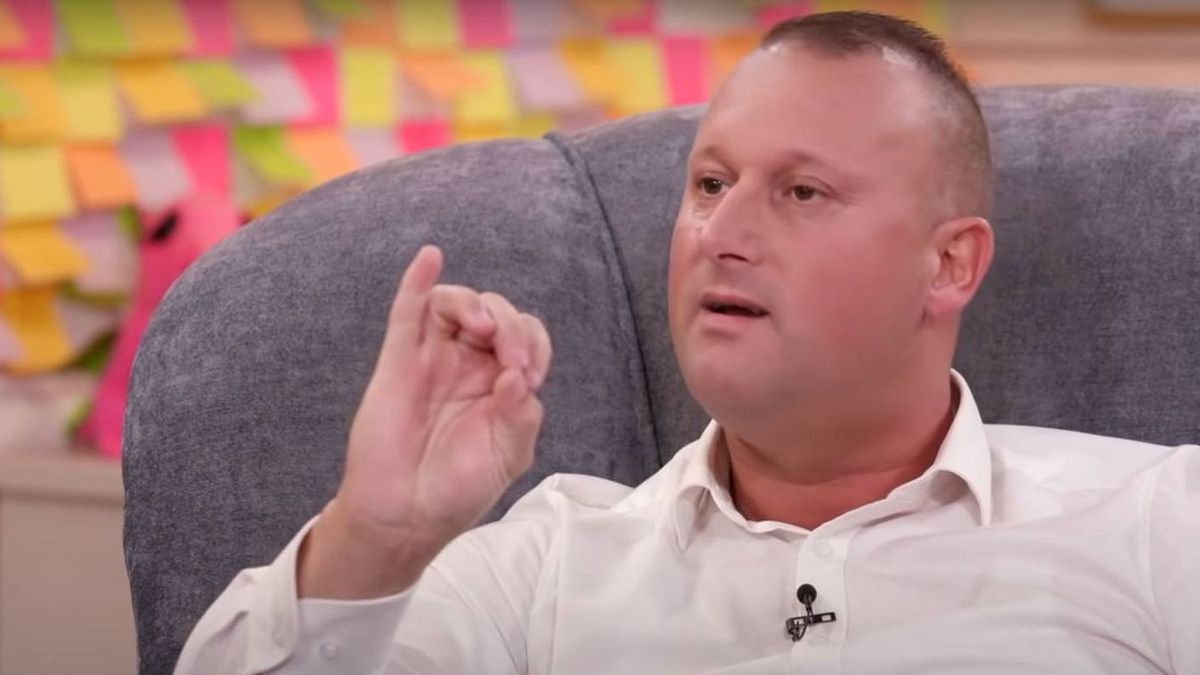 Alekosz sokkol: magára tetováltatná Magyar Pétert!