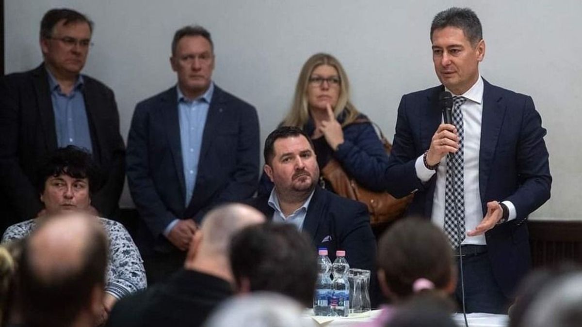 Kampányt sejt a baloldali polgármester a háttérben, csúszhatnak az iskolafelújítások?