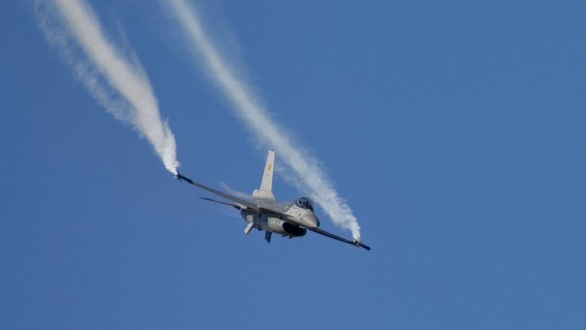 A hollandok már a nyáron elkezdik az F-16-osok leszállítását