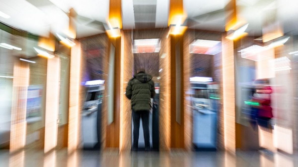 Így küzdenek a bankok az ügyfelekért az áremelés árnyékában – Mandiner-körkép