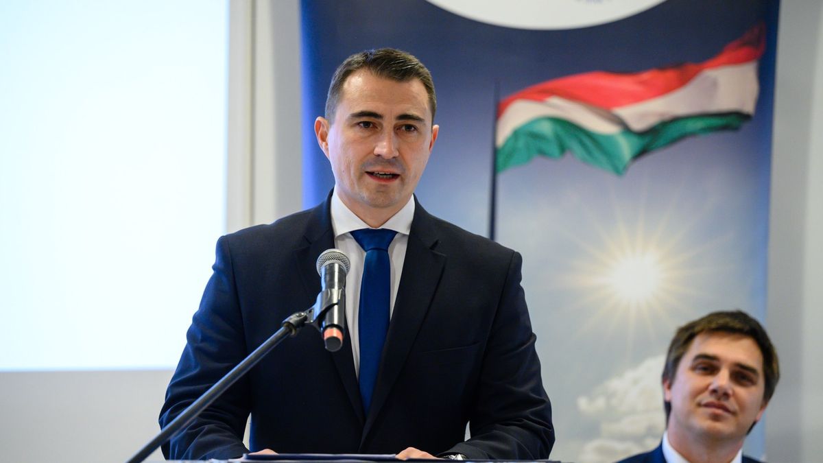 „Brüsszeli tempó” Csepelen: Borbély Lénárd kitiltotta Orbán Viktort