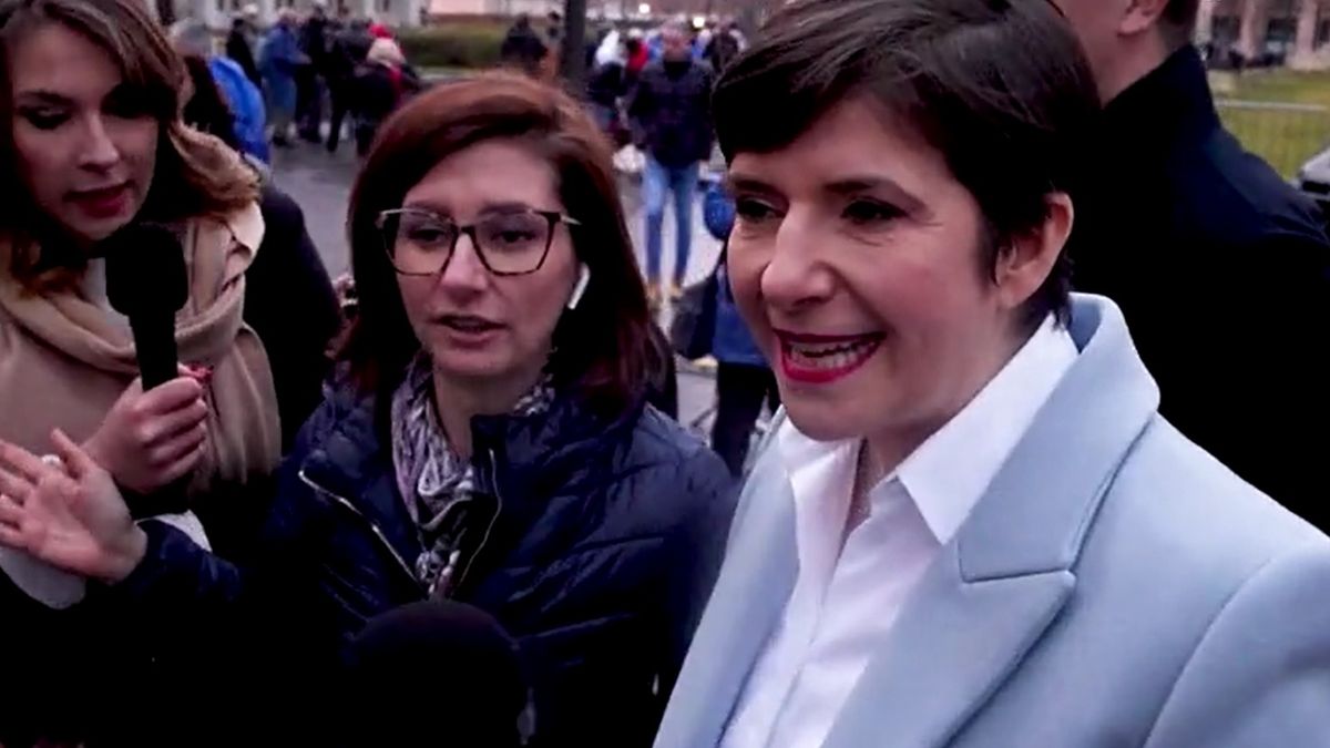 Halálos fenyegetés, megfélemlítés, fizikai atrocitás – így vegzálják az újságírókat (VIDEÓ)