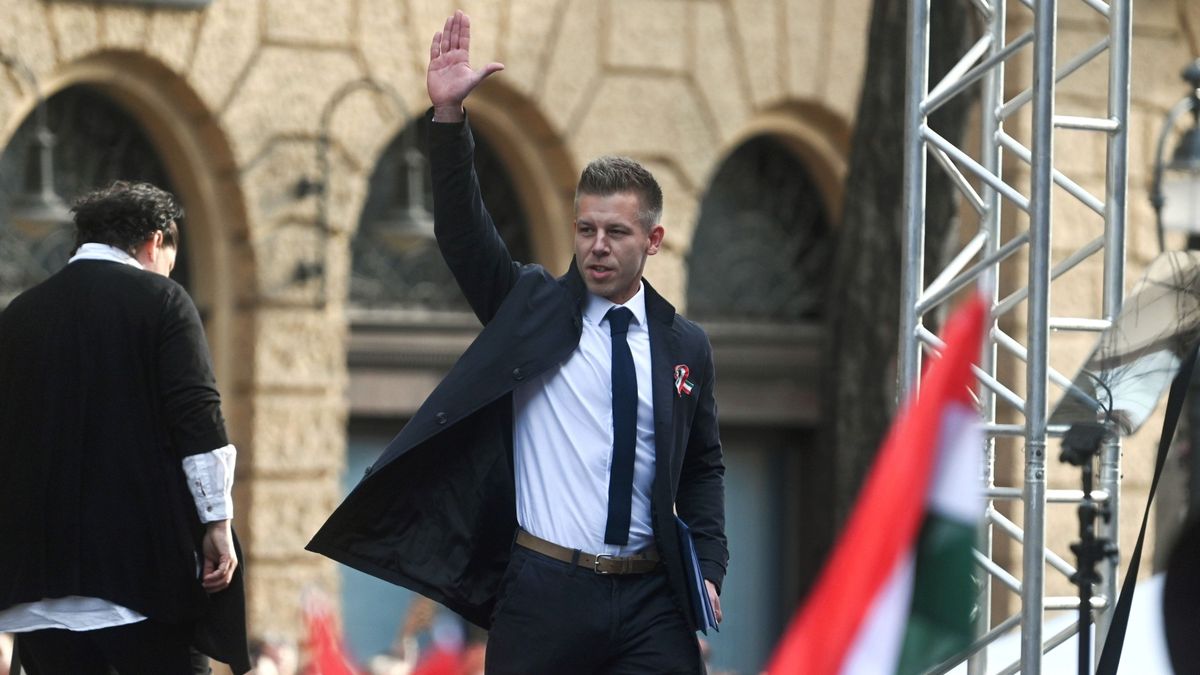 Akad itt még egy furcsaság