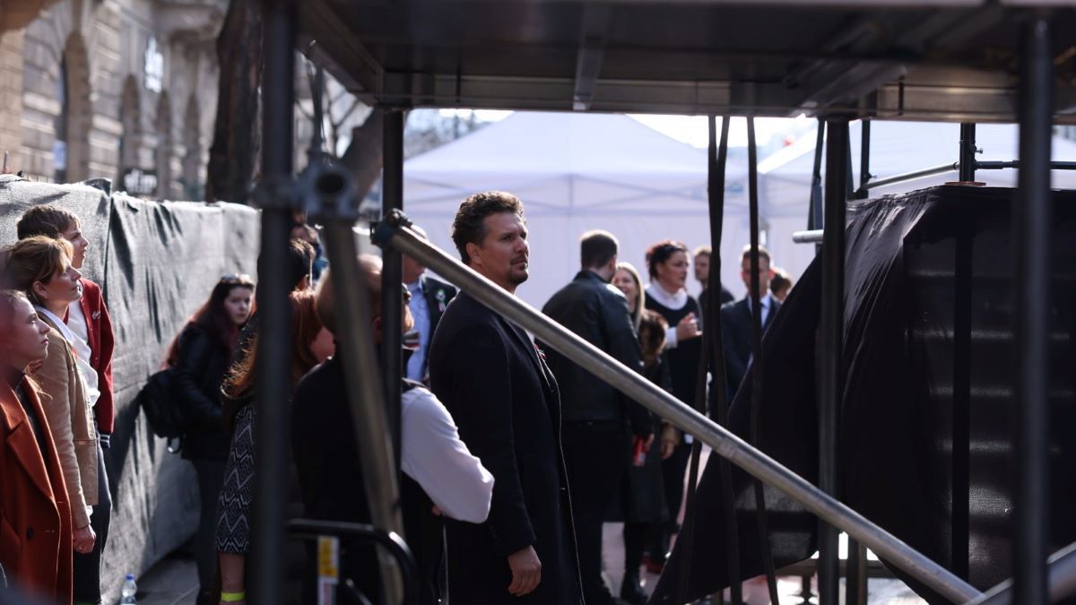 Nagy Ervinnel bontott zászlót Magyar Péter, aki megalakítja a 12. ellenzéki pártot