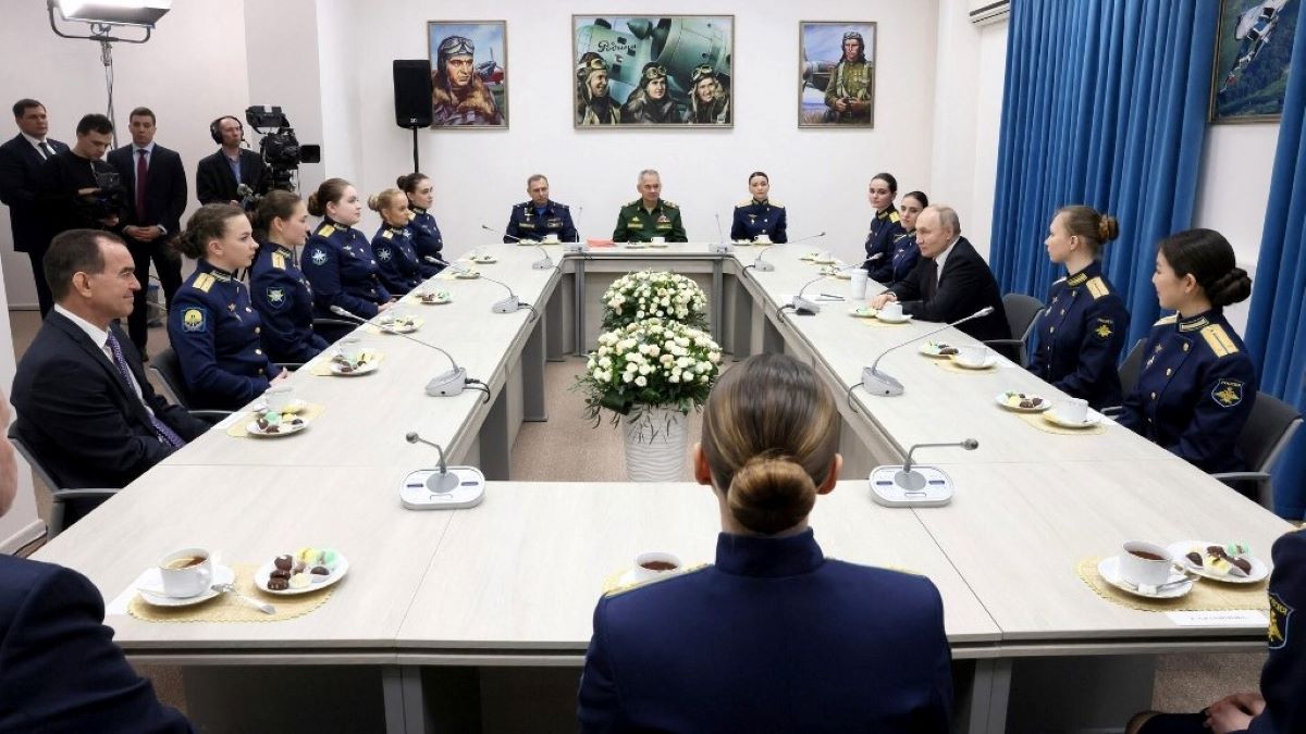 Putyin embere atombombát dobna három NATO-tagra