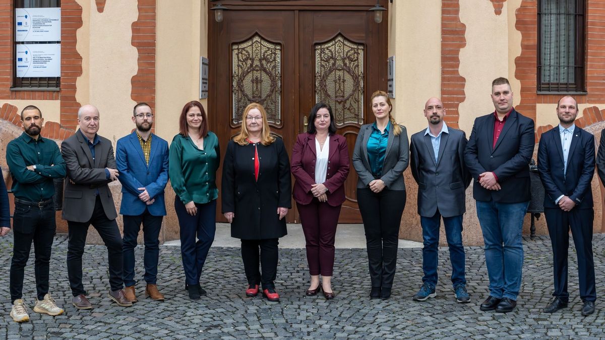Úgy fogott össze az ellenzék Pesterzsébeten, hogy rá nem sokkal szét is esett