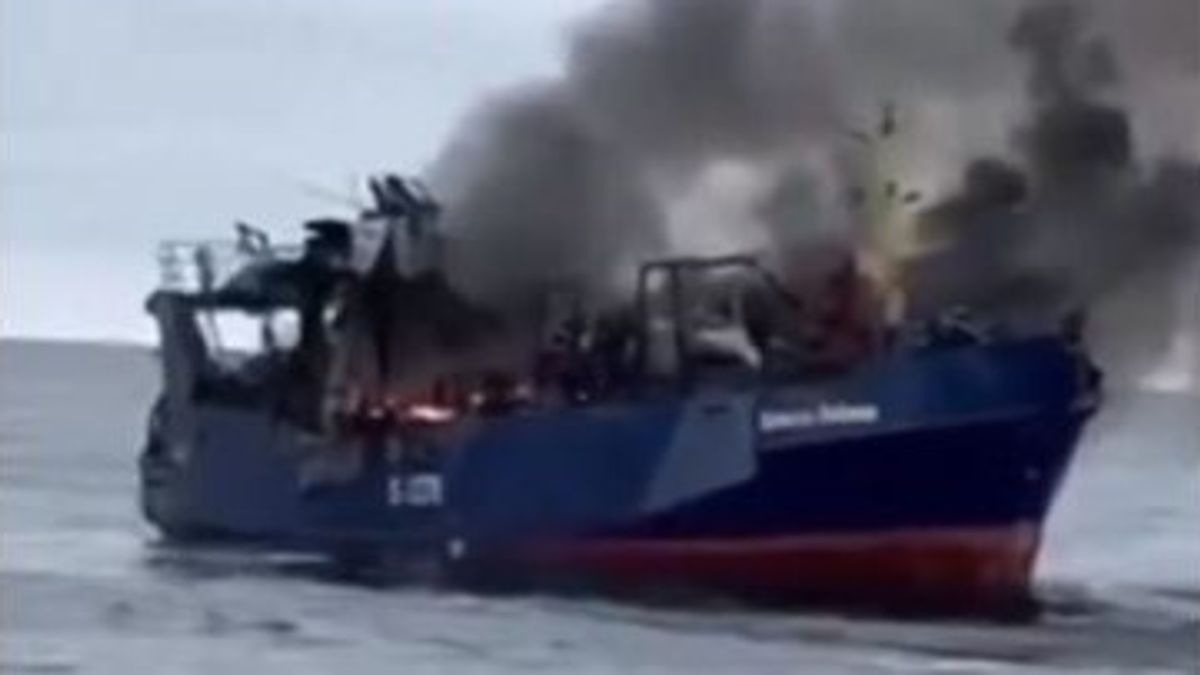 Saját hajóját lőtte ki az orosz Balti Flotta (videó)