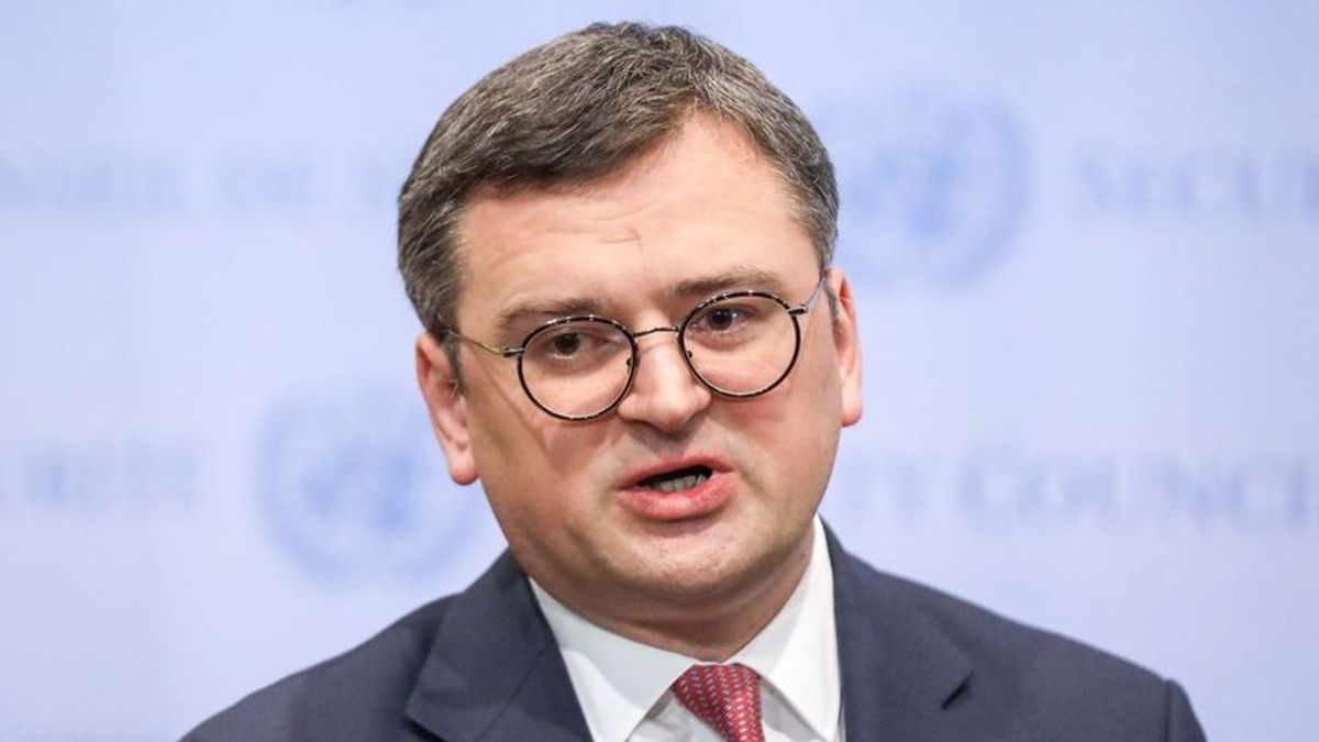 Ukrán külügyminiszter: Macron kimondta a nyilvánvalót