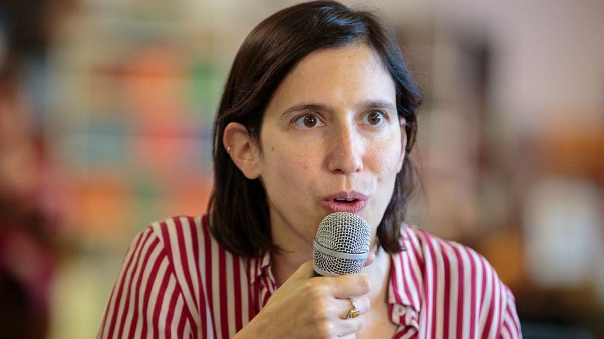 La Repubblica: a magyarfóbiás Elly Schlein magyarozva szállt bele az olasz kormányba