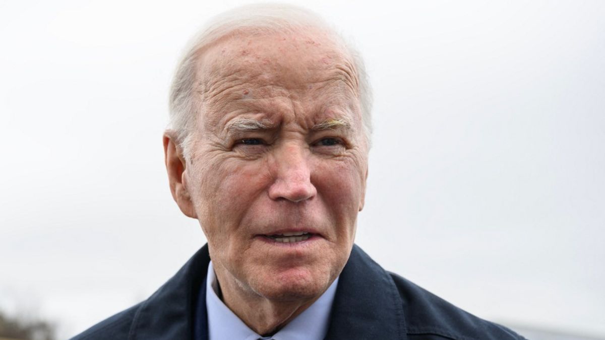Bidennek nem a korával, hanem az agyával van baj