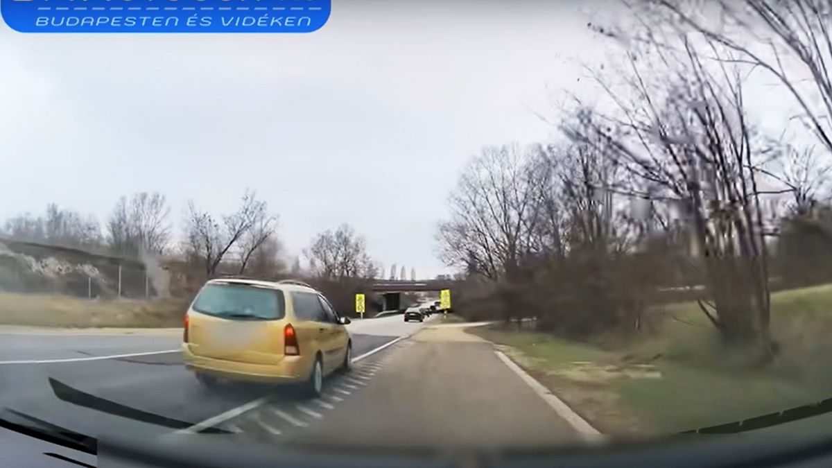 A pofátlanság tetőfoka: akkorát büntetőfékezett a Ford, hogy ki kellett előle térni a sávból (VIDEÓ)