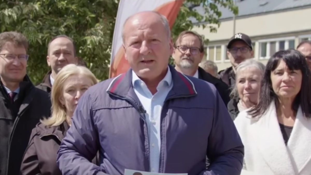 Mindenkinek színt kell vallania: „békéről és háborúról kell döntenünk”